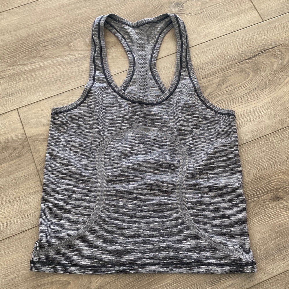 Lululemon - Run Swiftly Tank Top